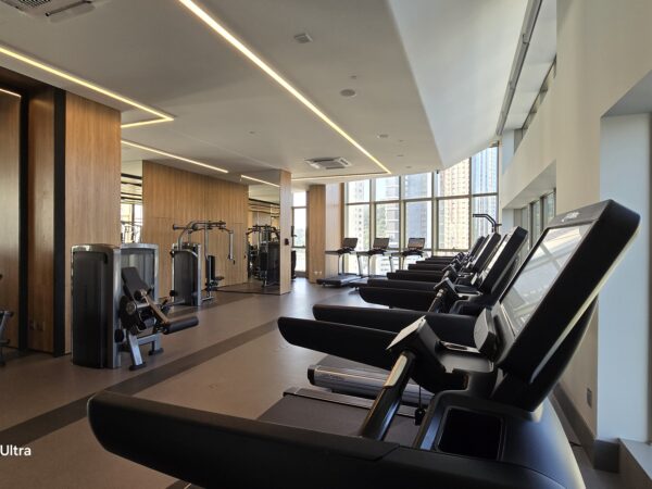 Apartamento à venda no Yachthouse