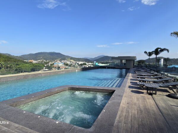 Apartamento à venda no Yachthouse