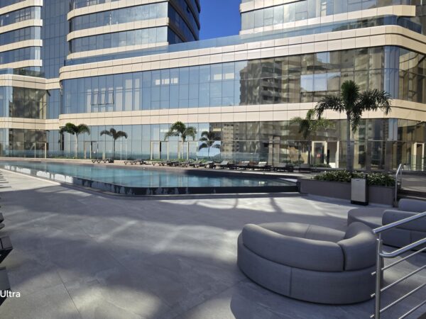 Apartamento à venda no Yachthouse (2)