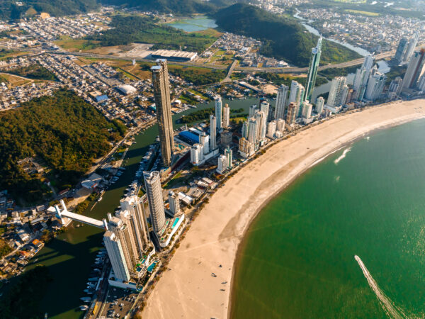 Apartamento Pronto para Morar no Yachthouse