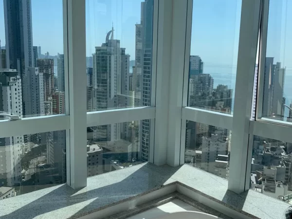 Andar alto á venda no Marina Beach Towers