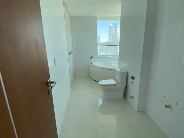 Venda de imóvel no Marina Beach Towers
