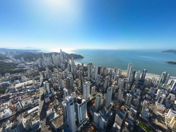 Torre D'Aquino Andar Alto