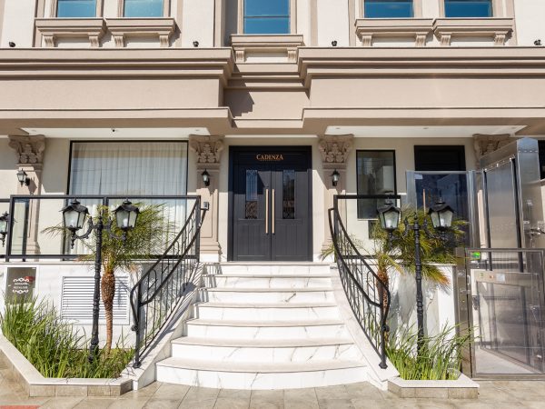 Apto á venda no Cadenza