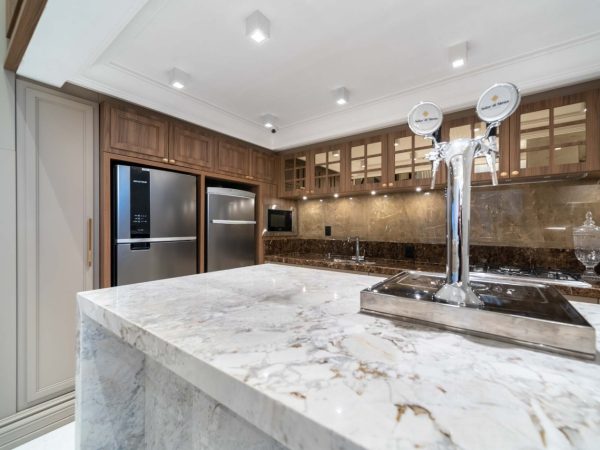 Ap á venda no Solar Di Siena