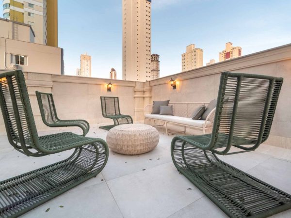 Ap á venda no Solar Di Siena