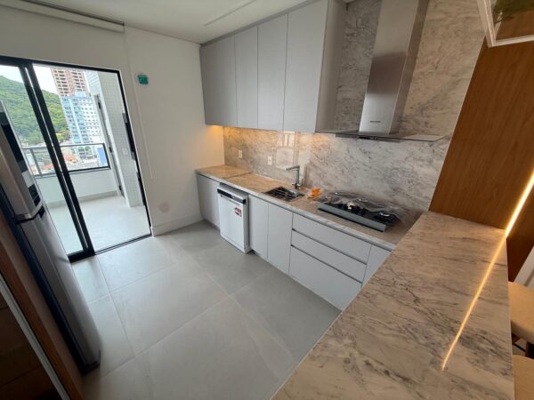 Apartamento Andar Alto Torre de Booz