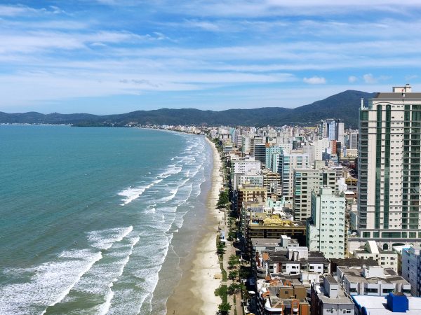 Venda de andar alto no Grand Provence Residence