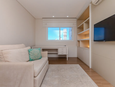 Apartamento à Venda Frente Mar no Ibiza Towers