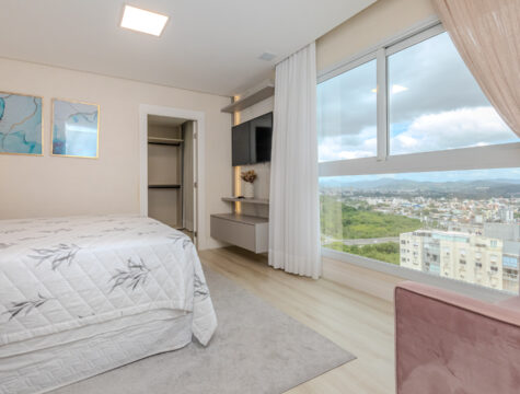 Apartamento à Venda Frente Mar no Épic Tower