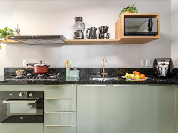 Apto mobiliado à venda no Residencial Velac