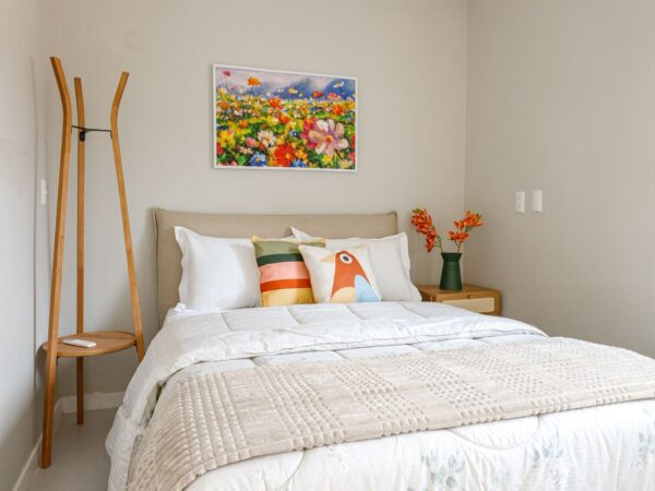 Apto mobiliado à venda no Residencial Velac