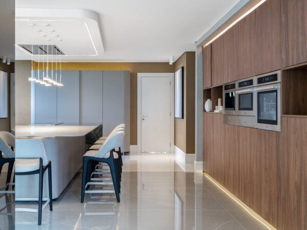 Seventy Uppy Mansion Apartamento à Venda em Curitiba