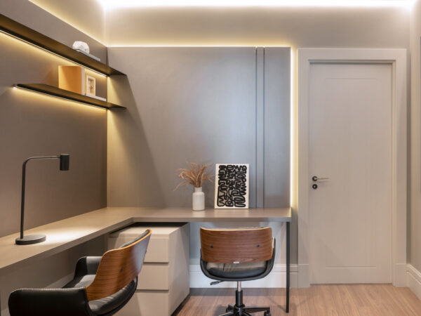 Apartamento Decorado à Venda no Seventy Uppy Mansion