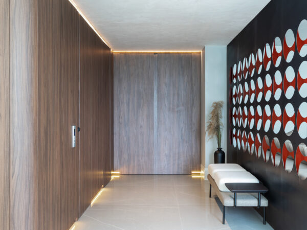 Apartamento à Venda no Seventy Uppy Mansion