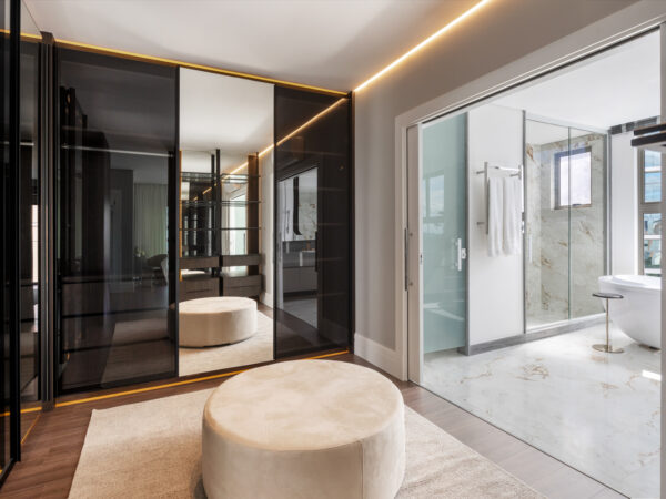 Apartamento à Venda no Seventy Uppy Mansion