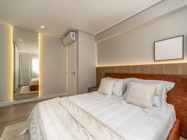 Theiss Heim Cobertura Frente Mar