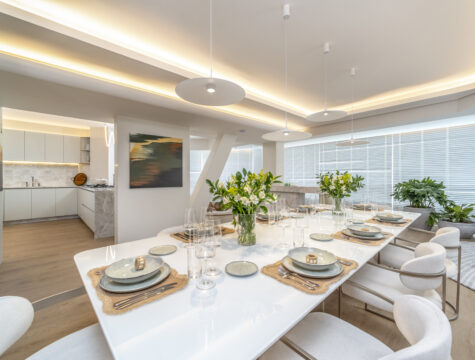 Theiss Heim Cobertura Frente Mar