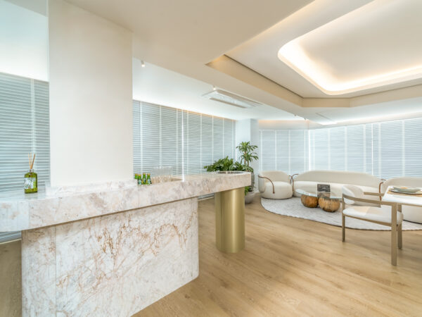 Theiss Heim Apartamento à Venda