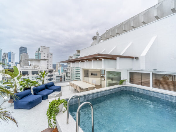 Theiss Heim Cobertura Balneário Camboriú Frente Mar