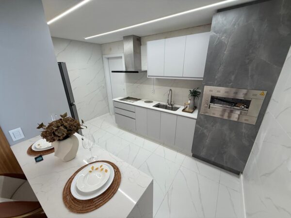 Apartamento Decorado à Venda no Edifício Saint Germain