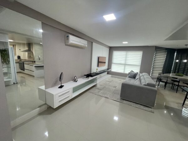 Apto à venda no Ópera Plaza Residence