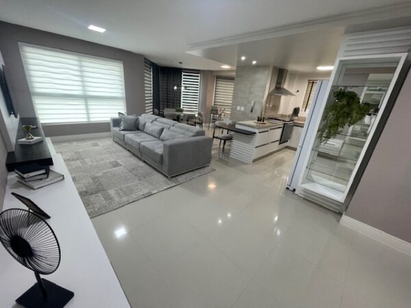 Andar Alto à Venda no Ópera Plaza Residence