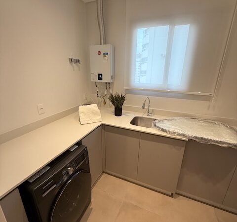 Apartamento à Venda no Sun Beach Residence