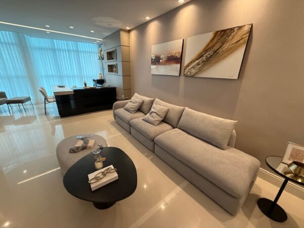Cartagena Residence Apartamento Decorado à Venda