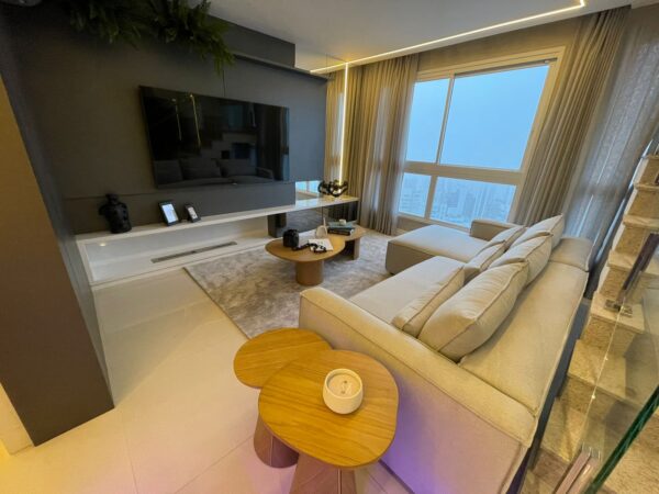Cobertura Duplex no Hamptons Village à Venda